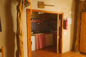 Apartment, 3 Schlafzimmer | Eigene Küche | Großer Kühlschrank, Mikrowelle, Ofen, Herdplatte