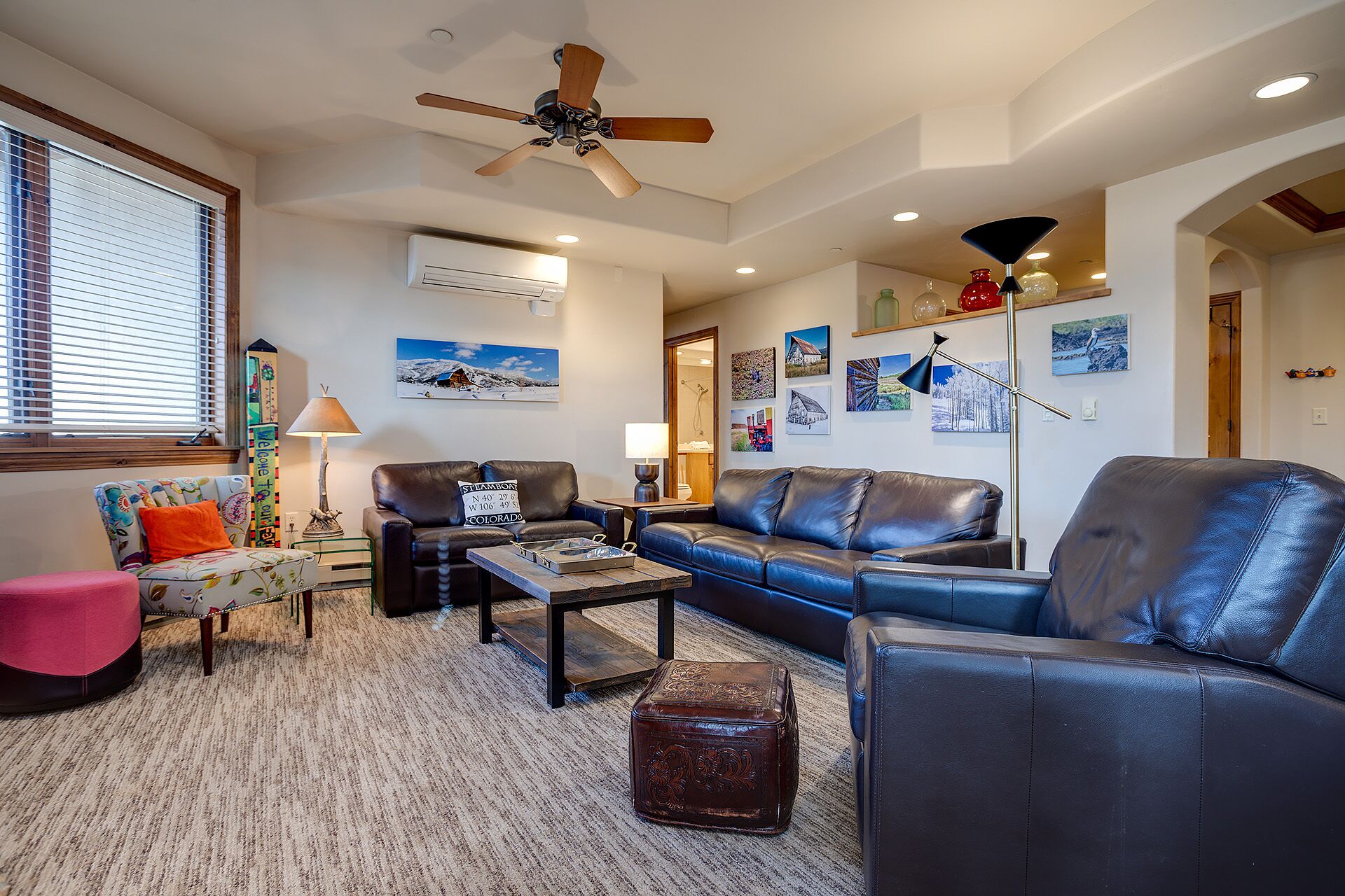 Téléviseur, foyer, lecteur de DVD