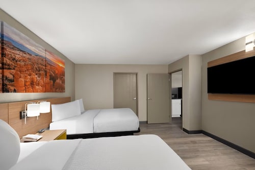 Days Inn by Wyndham Safford, AZ