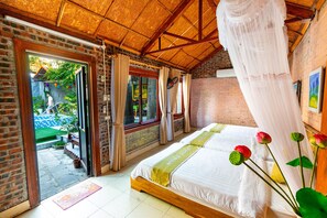 Comfort Triple Room, 1 Bedroom, Garden View