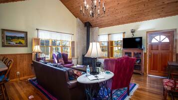 Televisión de pantalla plana y reproductor de DVD