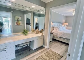 2 habitaciones, tabla de planchar con plancha y wifi gratis 