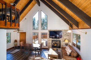 TV, fireplace, DVD player, stereo