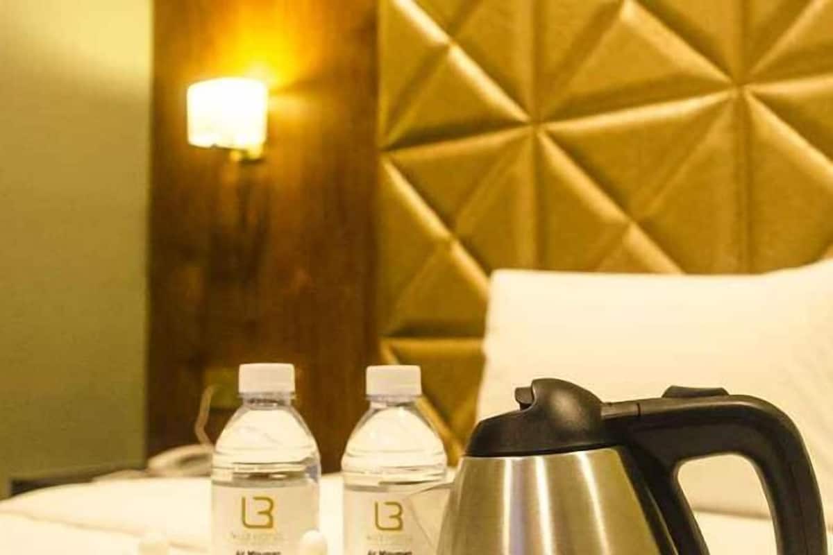 Kaffe og/eller kaffemaskine