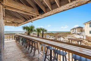 Terrace/patio - Unique, Pet-Friendly Studio | Newly Redecorated (Destin)