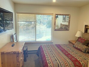 2 bedrooms, bed sheets