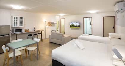Bridgewater Motel