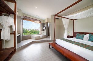 Suite King Room | Egyptian cotton sheets, premium bedding, Select Comfort beds