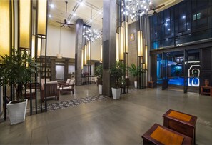 Lobby sitting area - Bayon Modern Residence (Siem Reap)