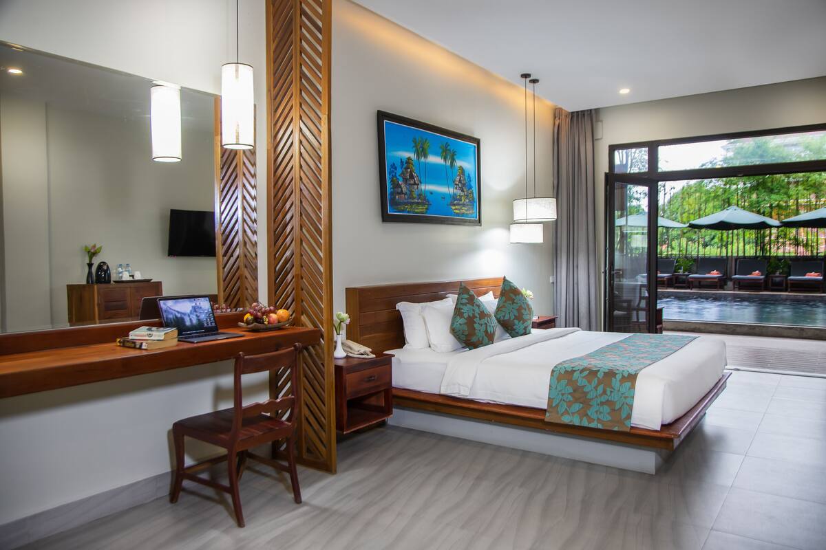 Cabana Suite With Pool Access | View from room