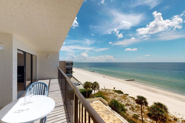 Unclassified image, 1 of 48, button