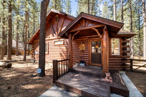 Catalina Creekside Cabine: 2 cabines BR / 2 BA à Big Bear Lake, pour 4 personnes