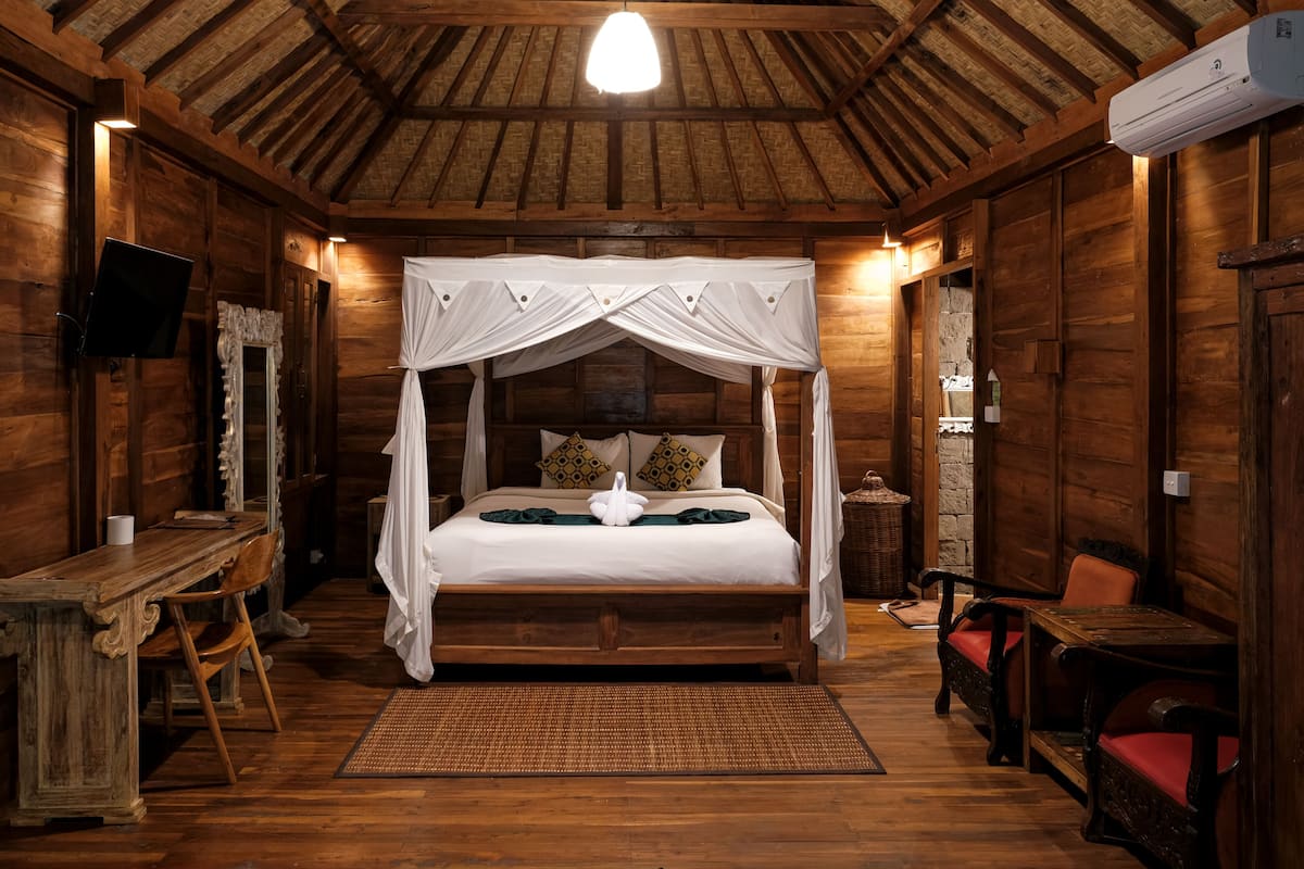 Deluxe Room, Terrace, Resort View | Desk, laptop workspace