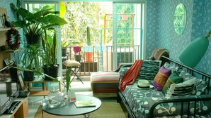 Unclassified image, 5 of 42, button - Thai Happy House (Bangkok)