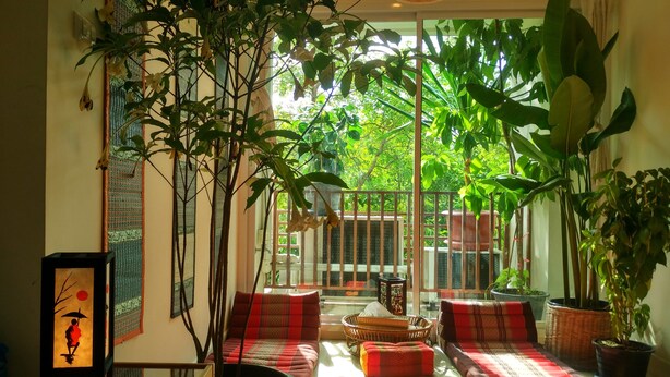 Unclassified image, 1 of 42, button - Thai Happy House (Bangkok)