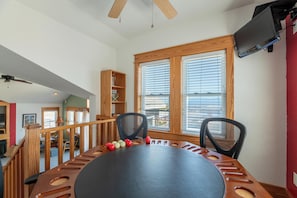 Dining - Island Time - NH MP 11, 50 Ft to Beach, Elevator, Pool, Free Pool Heat, Hot Tub, Pets OK, YR Flex (Nags Head)