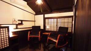 傳統獨棟房屋, 2 間臥室, 花園景觀 | 起居區