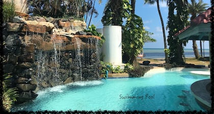 3 bdrm, 3 ba home with 24 hr security in private Villa. Located nr beach & pools