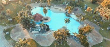 AuĂenpool