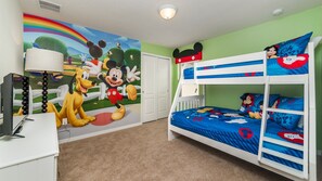 6 bedrooms, iron/ironing board, free WiFi, bed sheets - Windsor Westside Resort 6 Bedroom Private Pool Home (Kissimmee)