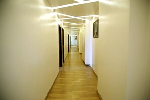 Hallway - Sallow Royal Suites (Amritsar)