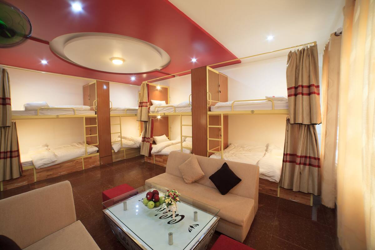In-room safe, desk, soundproofing, rollaway beds