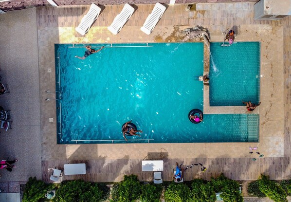 Outdoor pool - Tap Hotel Ghana (Bolgatanga)