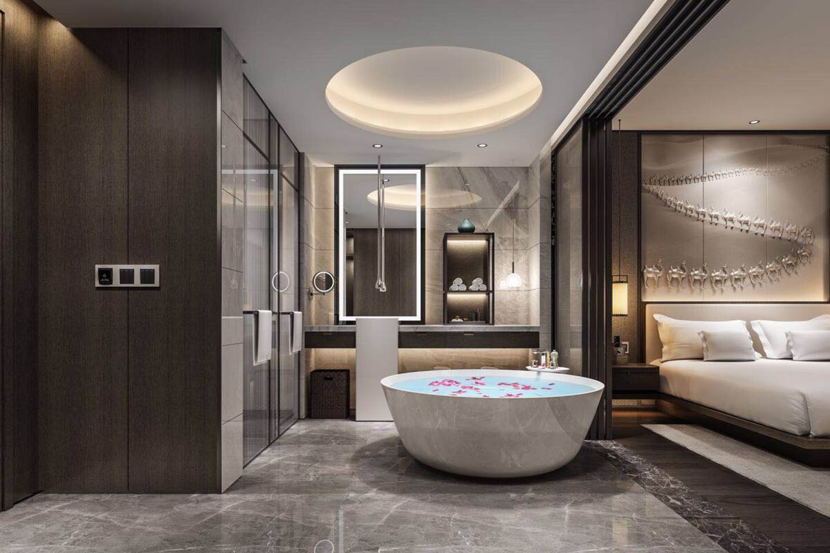 Classic-Suite | Hochwertige Bettwaren, Daunenbettdecken, Zimmersafe, Schreibtisch