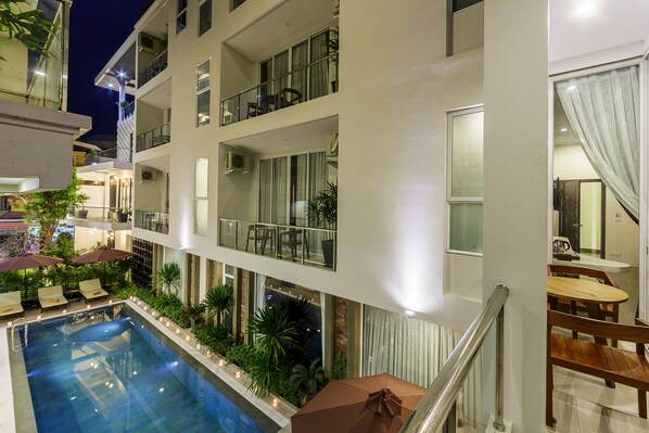 Outdoor pool - The Amazing Residence (Siem Reap)