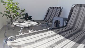 Sun deck