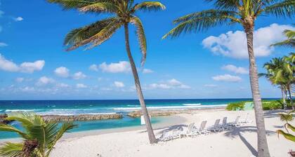 On the Bay #103 | Oceanfront 3BR Condo | Old Man Bay, North Side