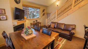 TV, fireplace, DVD player, stereo