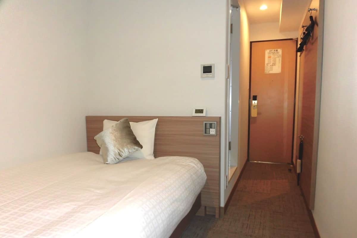 Escrivaninha, Wi-Fi de cortesia, roupa de cama
