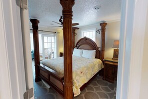 5 bedrooms, iron/ironing board, free WiFi
