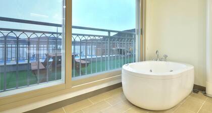 Geoje Jisefo Family Residence