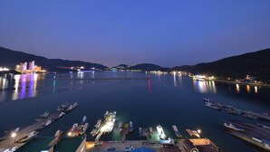 View from property - Geoje Jisefo Family Residence (Geoje)