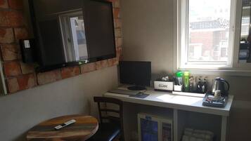 Fridge, microwave, coffee/tea maker, electric kettle