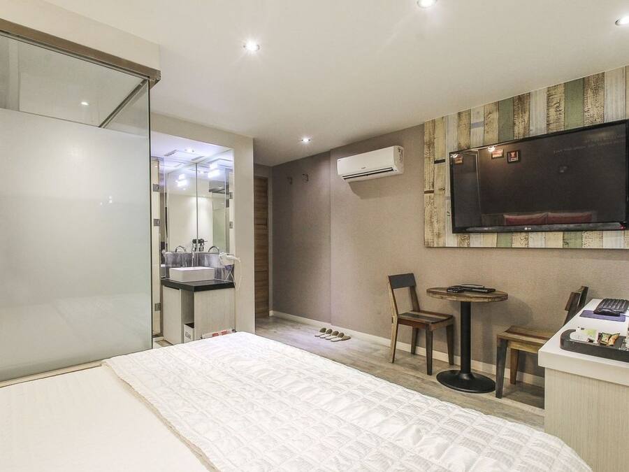 Standardværelse | Skrivebord, lydisolering, Wi-Fi