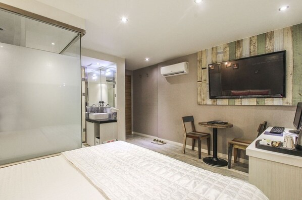 Bureau, chambres insonorisées, Wi-Fi