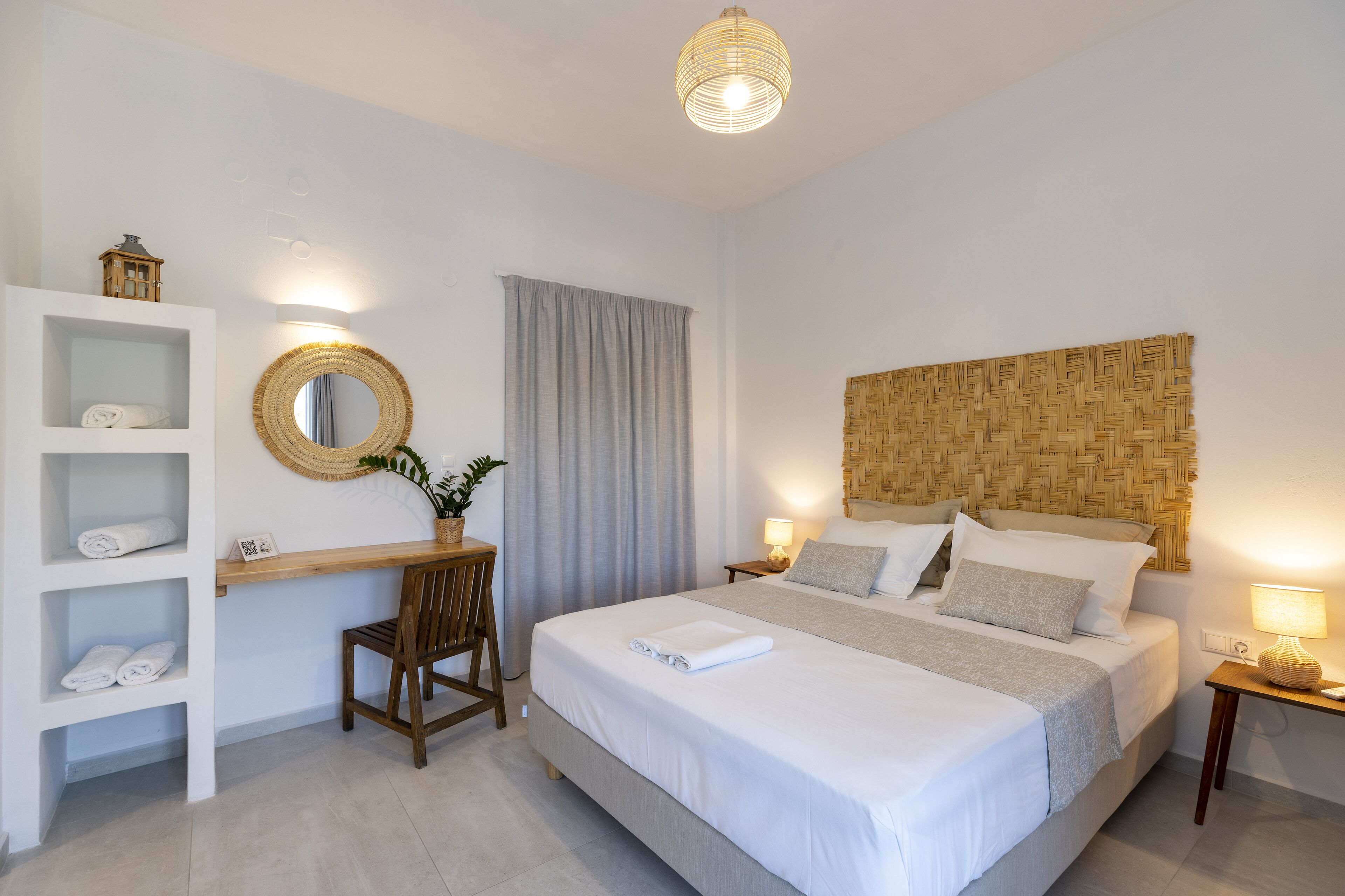 Studio – deluxe | Lydisolert, strykejern/-brett, wi-fi (inkludert) og sengetøy