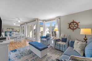 Flat-screen TV - Canal & Golf Retreat | 1BR w/ Free Beach Setup (Destin)