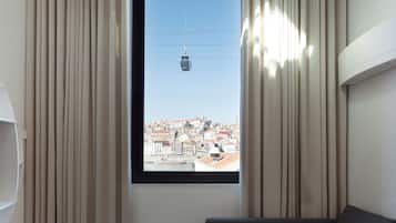 Deluxe Duplex, 1 Bedroom, River View | Living room | 50-inch flat-screen TV with cable channels, TV