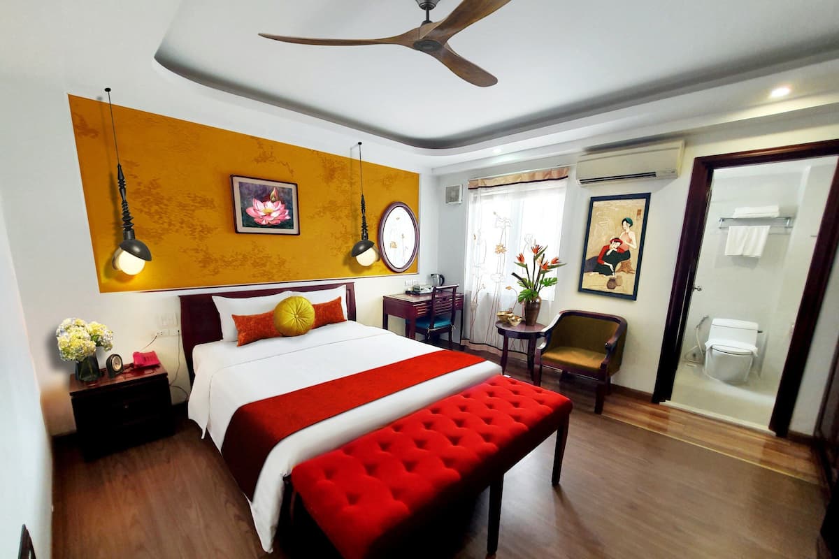 Executive Double or Twin Room | 1 bedroom, premium bedding, minibar, in-room safe