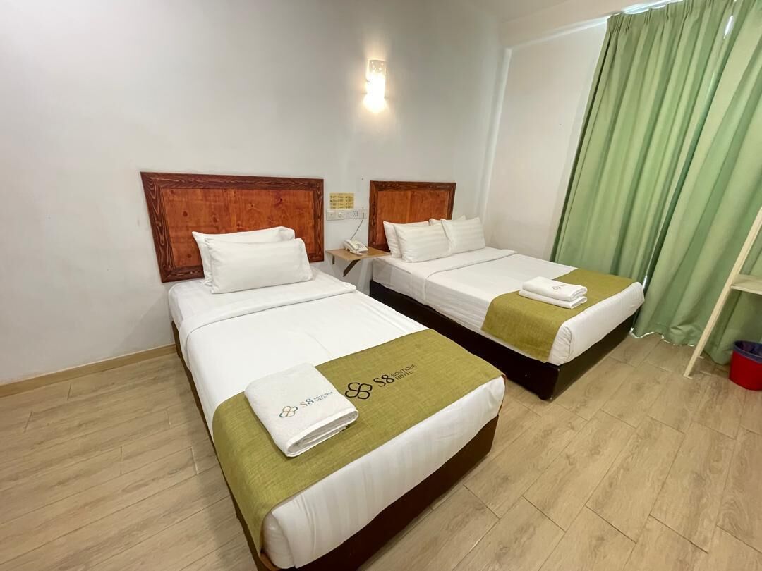 Comfort Triple Room | Desk, iron/ironing board, free WiFi, bed sheets