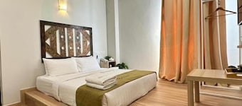 S8 Boutique Hotel