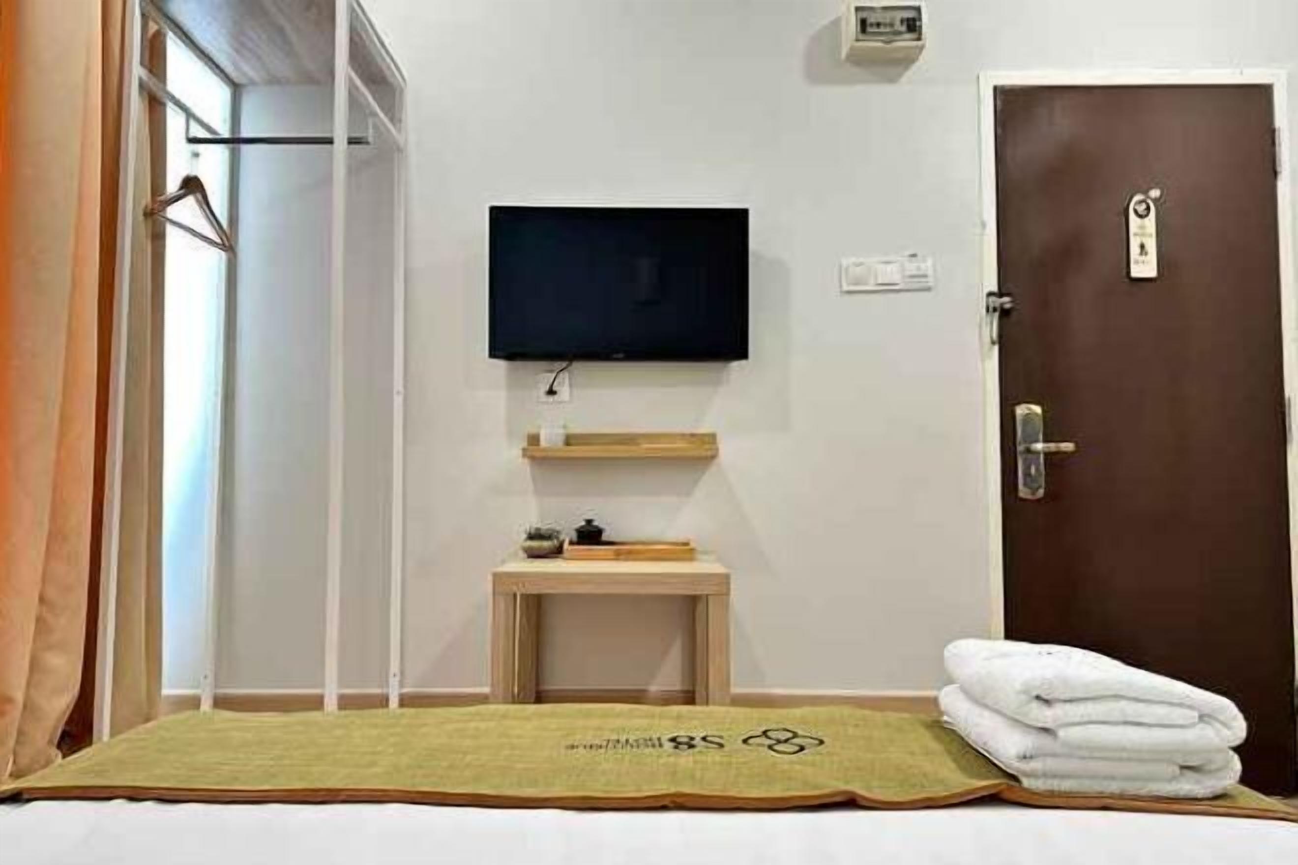 Desk, iron/ironing board, free WiFi, bed sheets