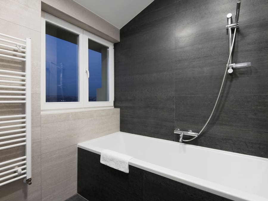 Bañera profunda