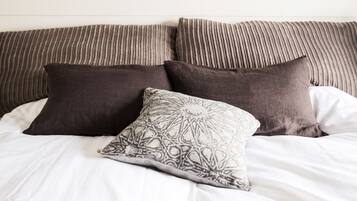 Cabana superluxo, 2 quartos | 1 quarto, Wi-Fi de cortesia, roupa de cama