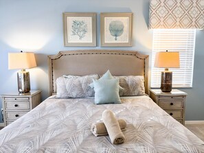 5 bedrooms, iron/ironing board, WiFi, bed sheets