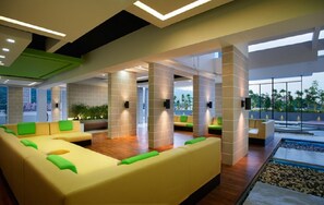 บริเวณนั่งเล่นที่ล็อบบี้